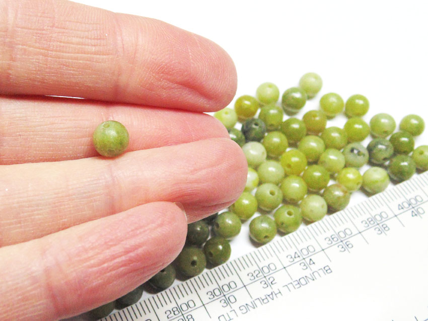 Green Serpentine 4mm Beads