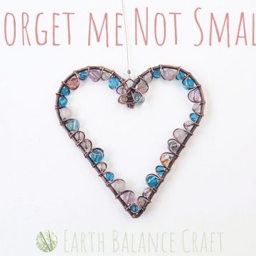 Wood Forget me Not Love Heart Small